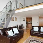 Spacious Loft Apartment York City Centre